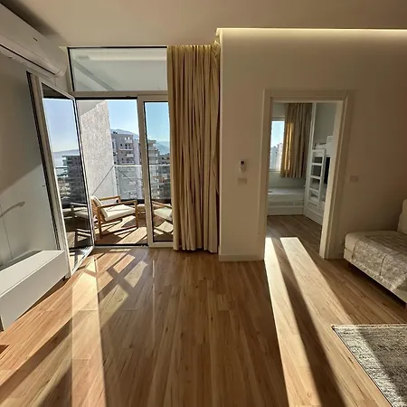 Dorda's Apartment *