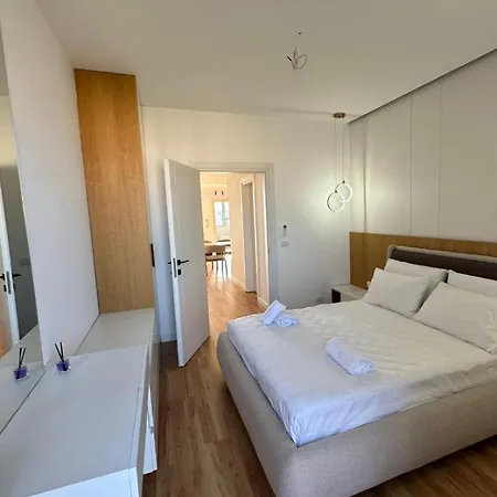 Apartment Dorda's Vlorë